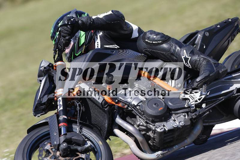 Archiv-2025/48 25.08.2025 Cornu Master School ADR/rot-rouge/38